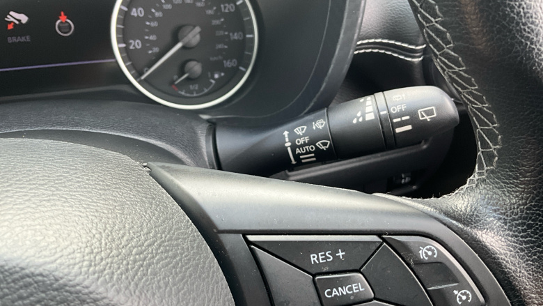 Nissan Juke 1.6 Hybrid N-Connecta 5dr Auto Hybrid Hatchback